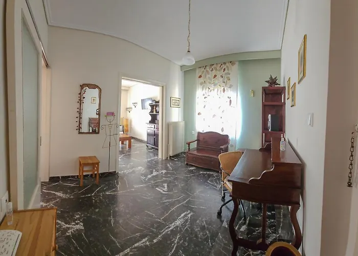 Like Homeretro Central Apartment