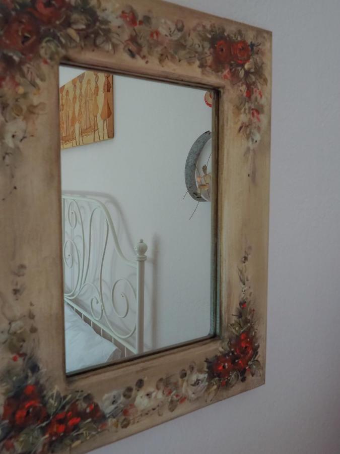 Like Homeretro * Trikala (Thessaly)